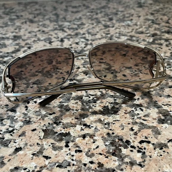 Giorgio Armani Sunglasses - Picture 4 of 6